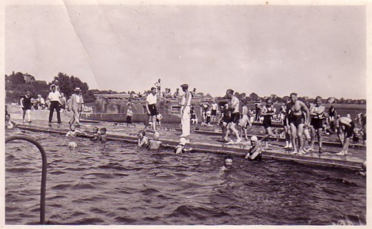 Badespaß im Aplerbecker Freibad